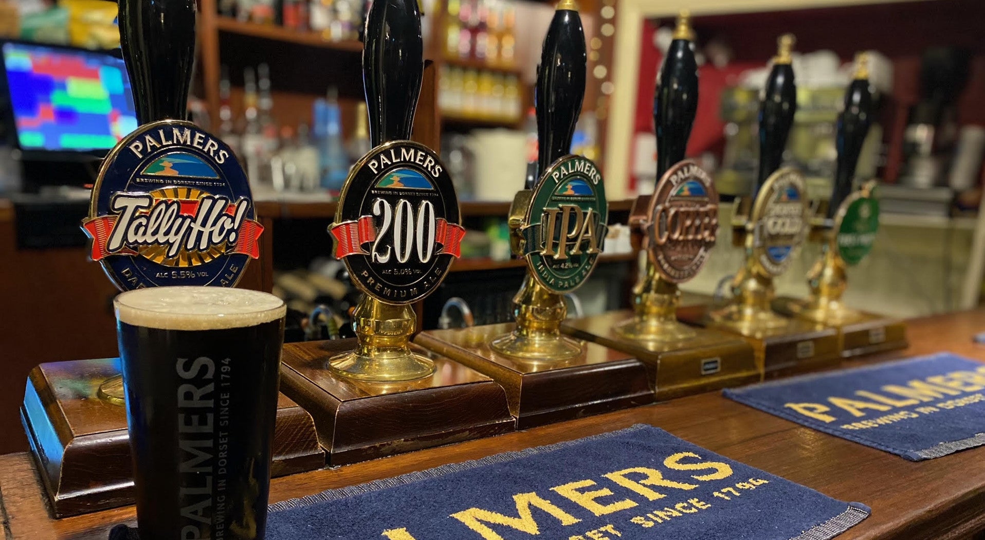 Greyhound Inn