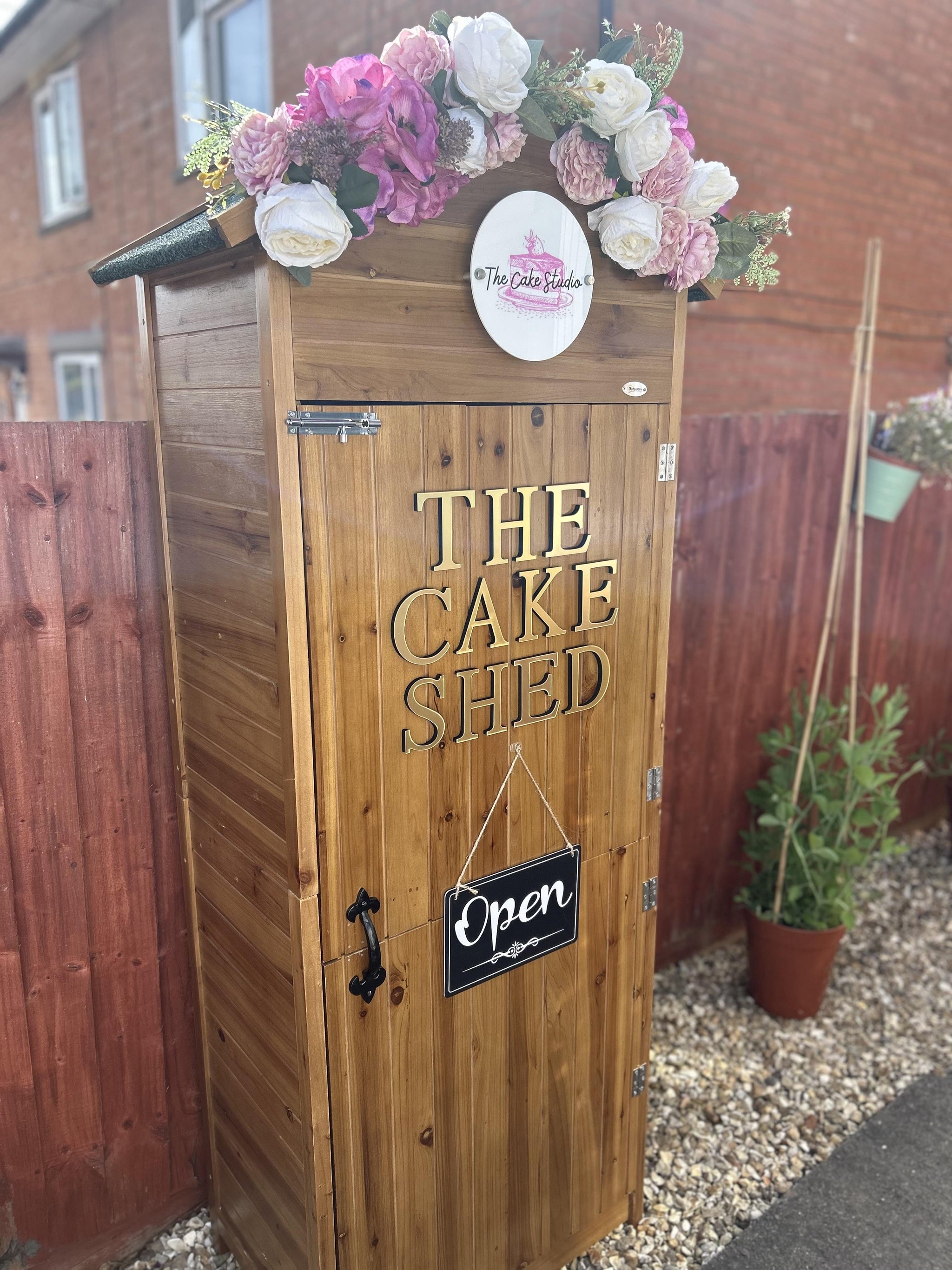 The cake studio