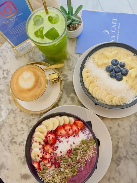LUNA CAFE