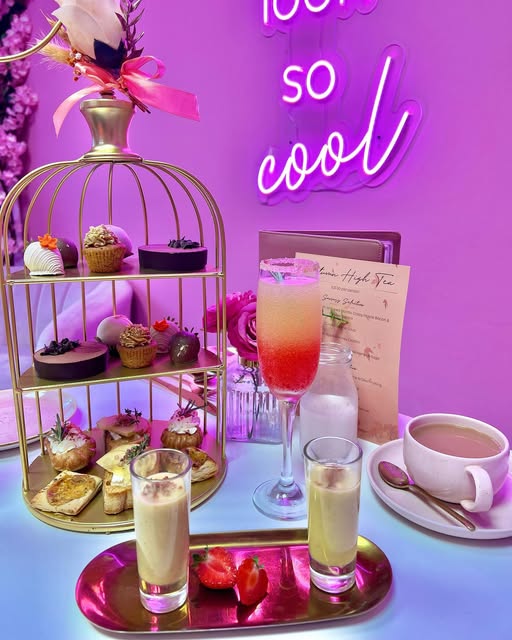 LUNA CAFE