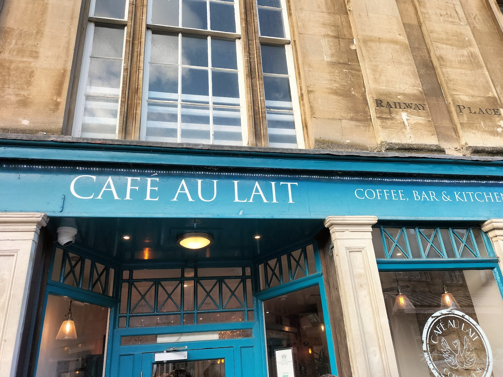 Cafe au Lait storefront, Bath