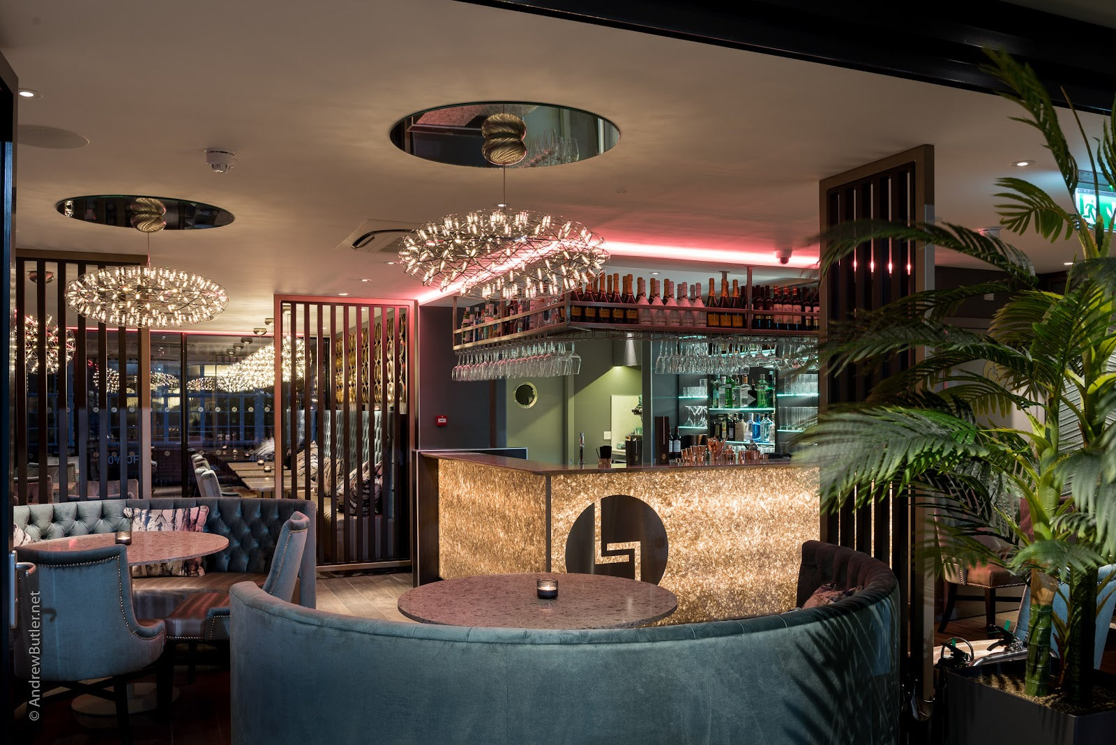 Lloyd's Lounge
