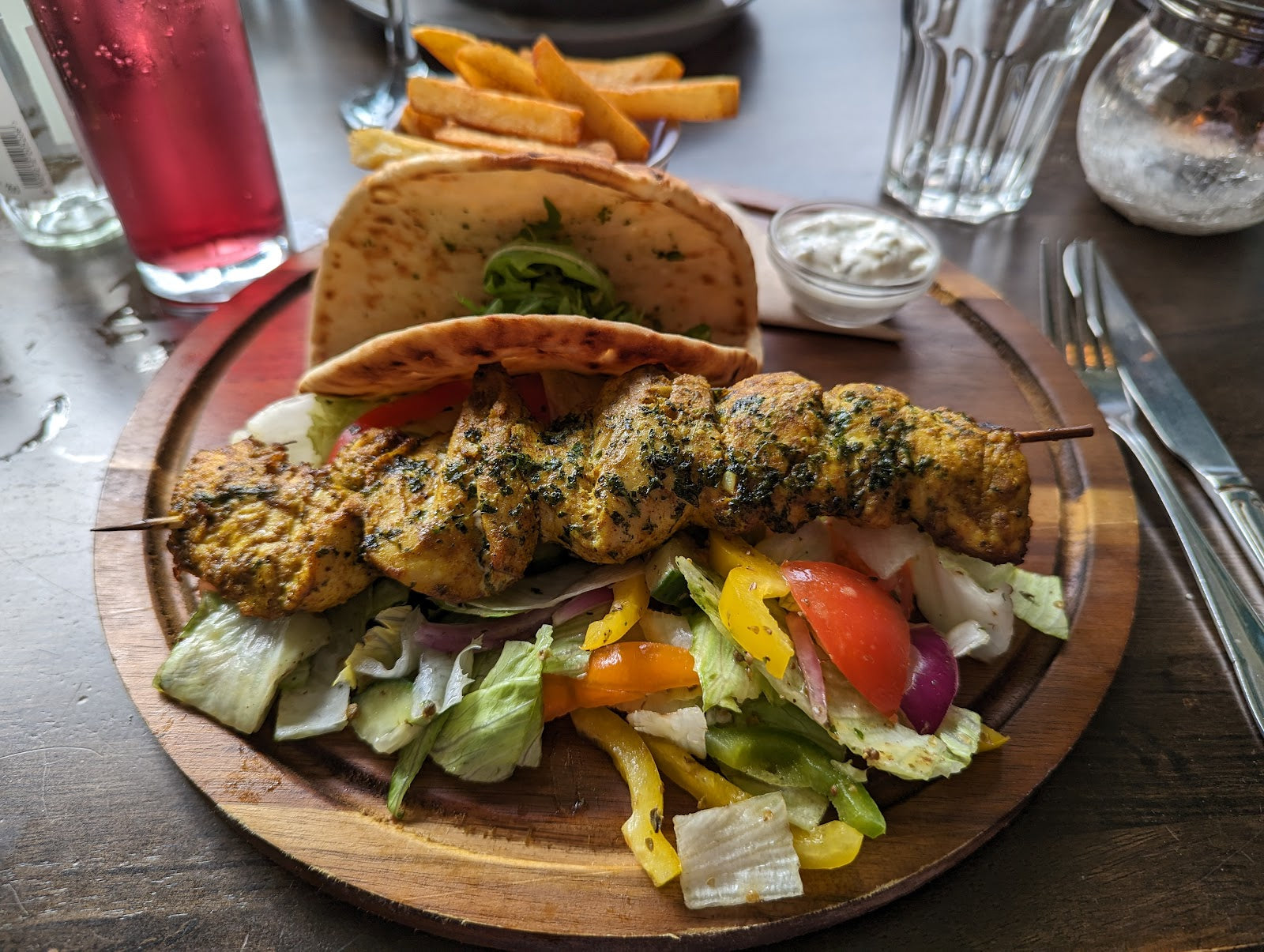 Olive Lounge