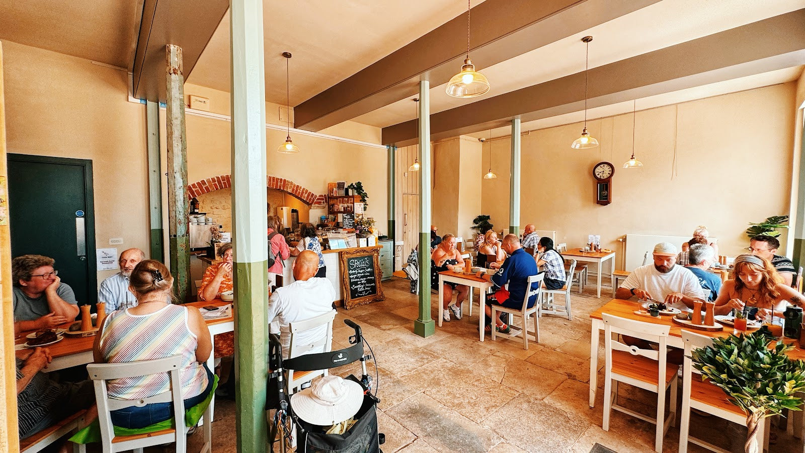 Torre Abbey Cafe